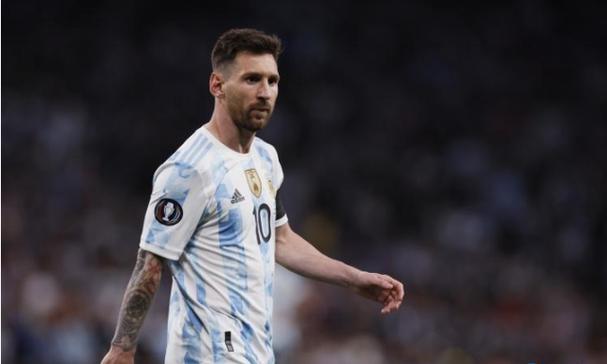 当我在酒店前台问日照旅游怎么玩…